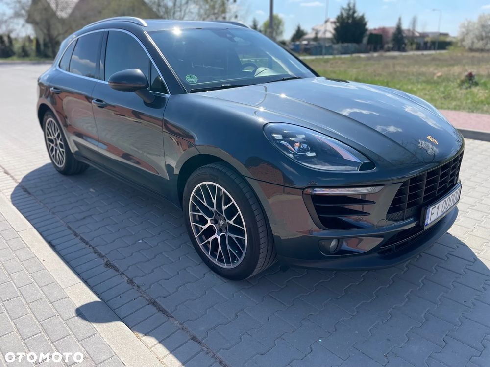 Porsche Macan - 4