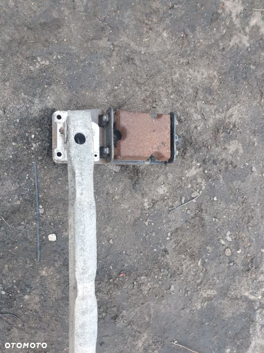 Belka wzmocnienie zderzaka tył Renault Megane II 2 CC - 2