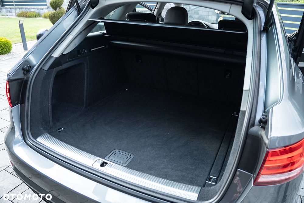 Audi A4 Avant 2.0 TDI S tronic - 11