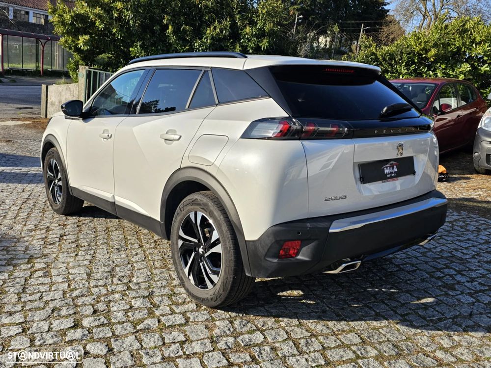 Peugeot 2008 PureTech 130 Allure Pack - 4