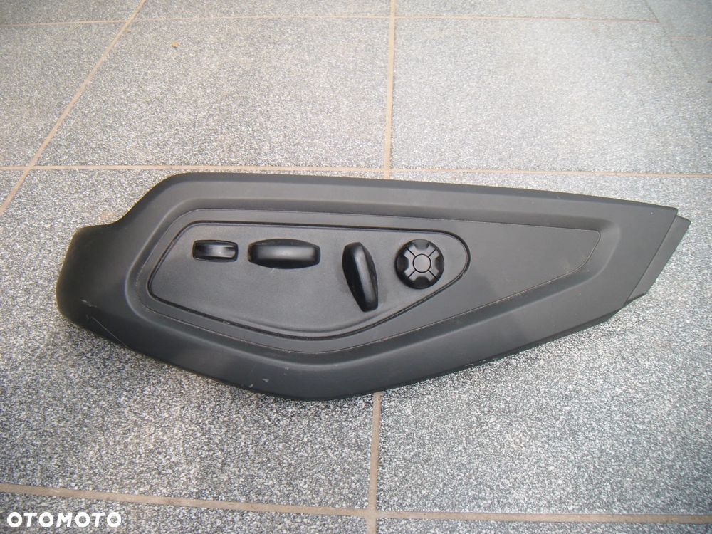 porsche tycan przyciski fotela prawego  przedniego  z obudową 992959748b - 1
