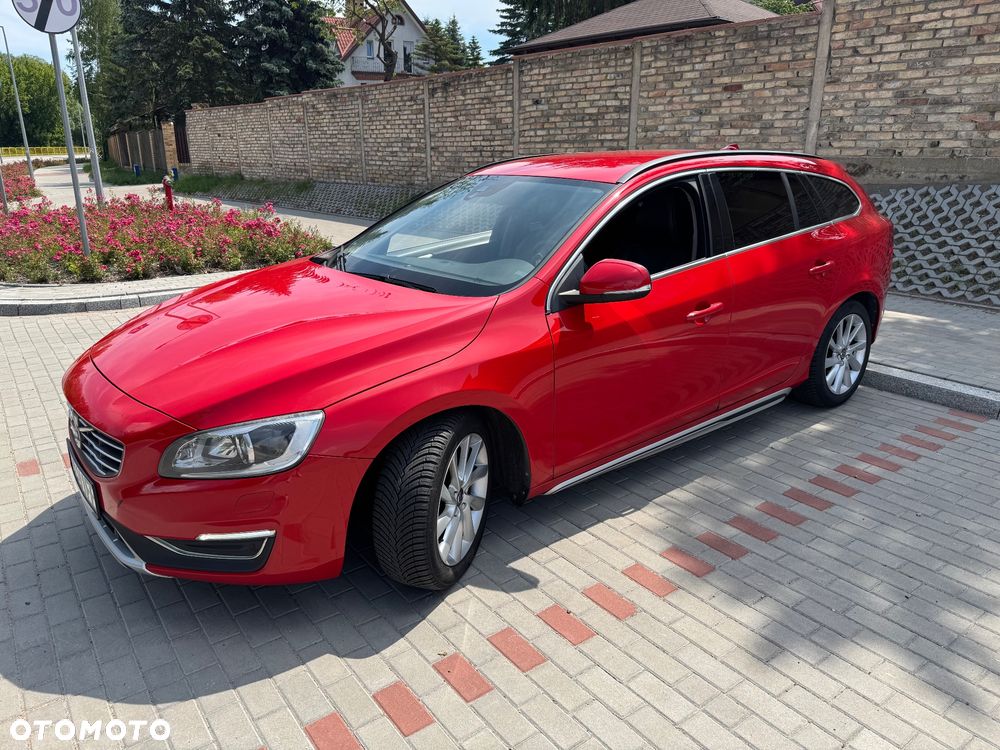 Volvo V60 D4 Drive-E Summum - 1