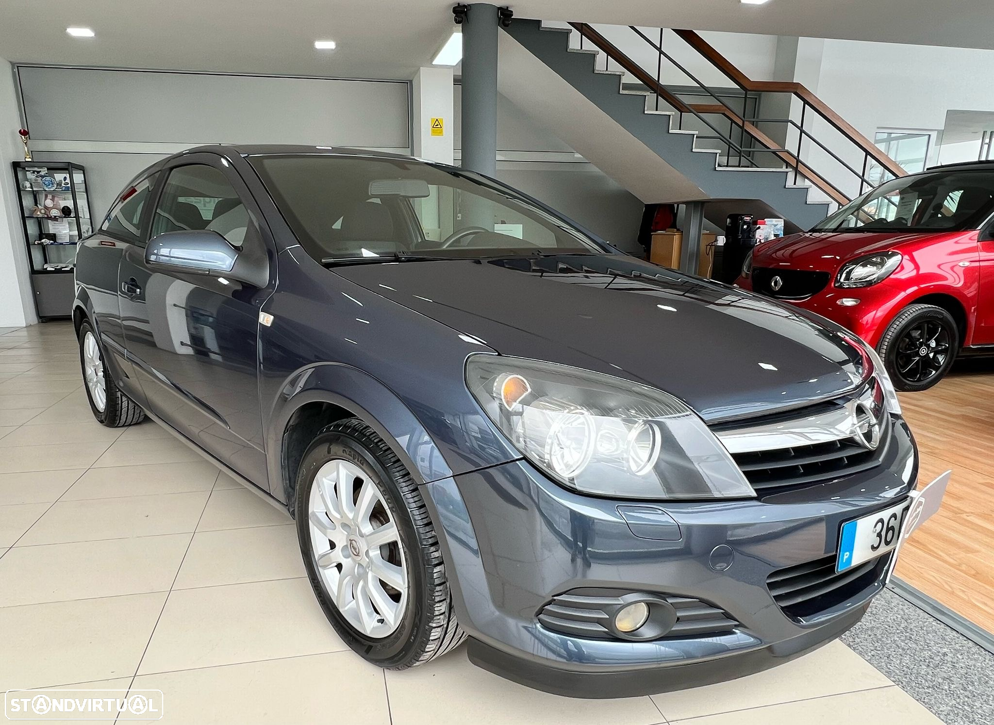 Opel Astra GTC 1.3 CDTi - 12