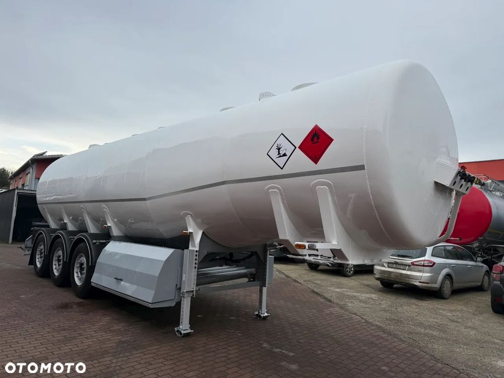 Inny Willig do paliwa, 5 komór, ADR, świeżo po dozorach - 2