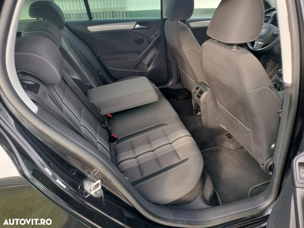 Volkswagen Golf 1.6 TDI DPF Style - 15