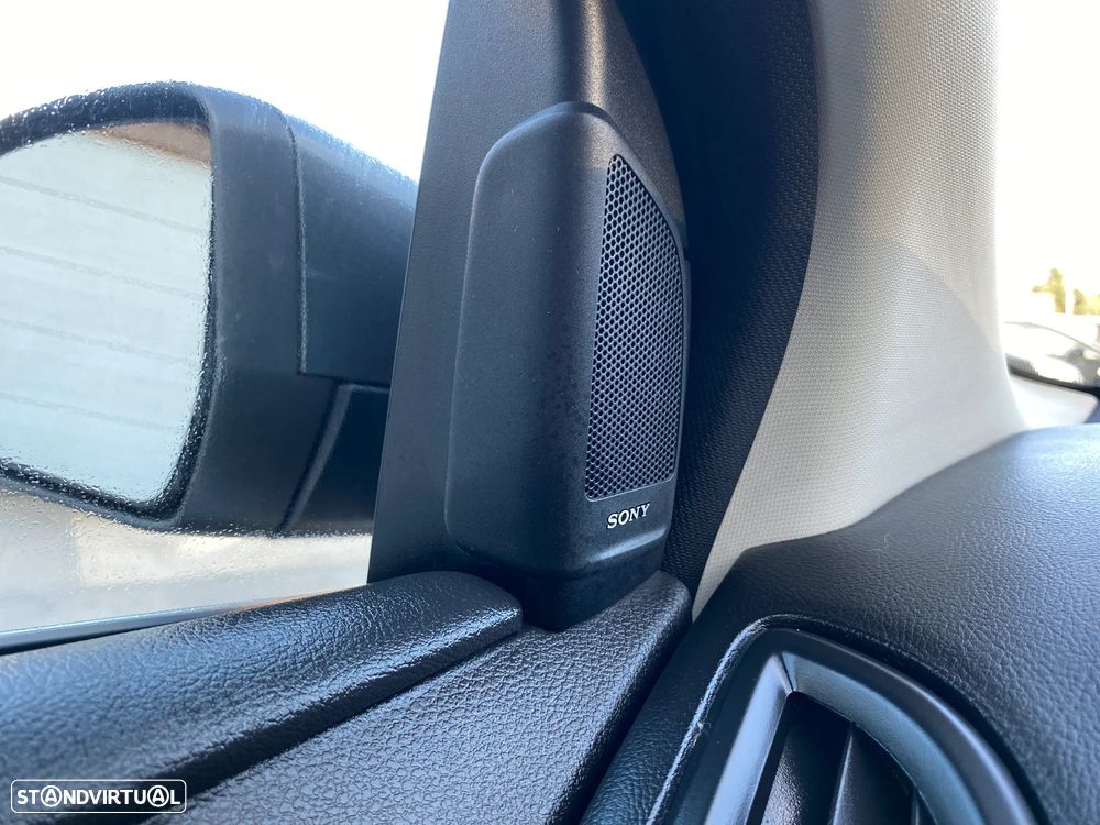 Ford Focus SW 1.0 EcoBoost Active - 25