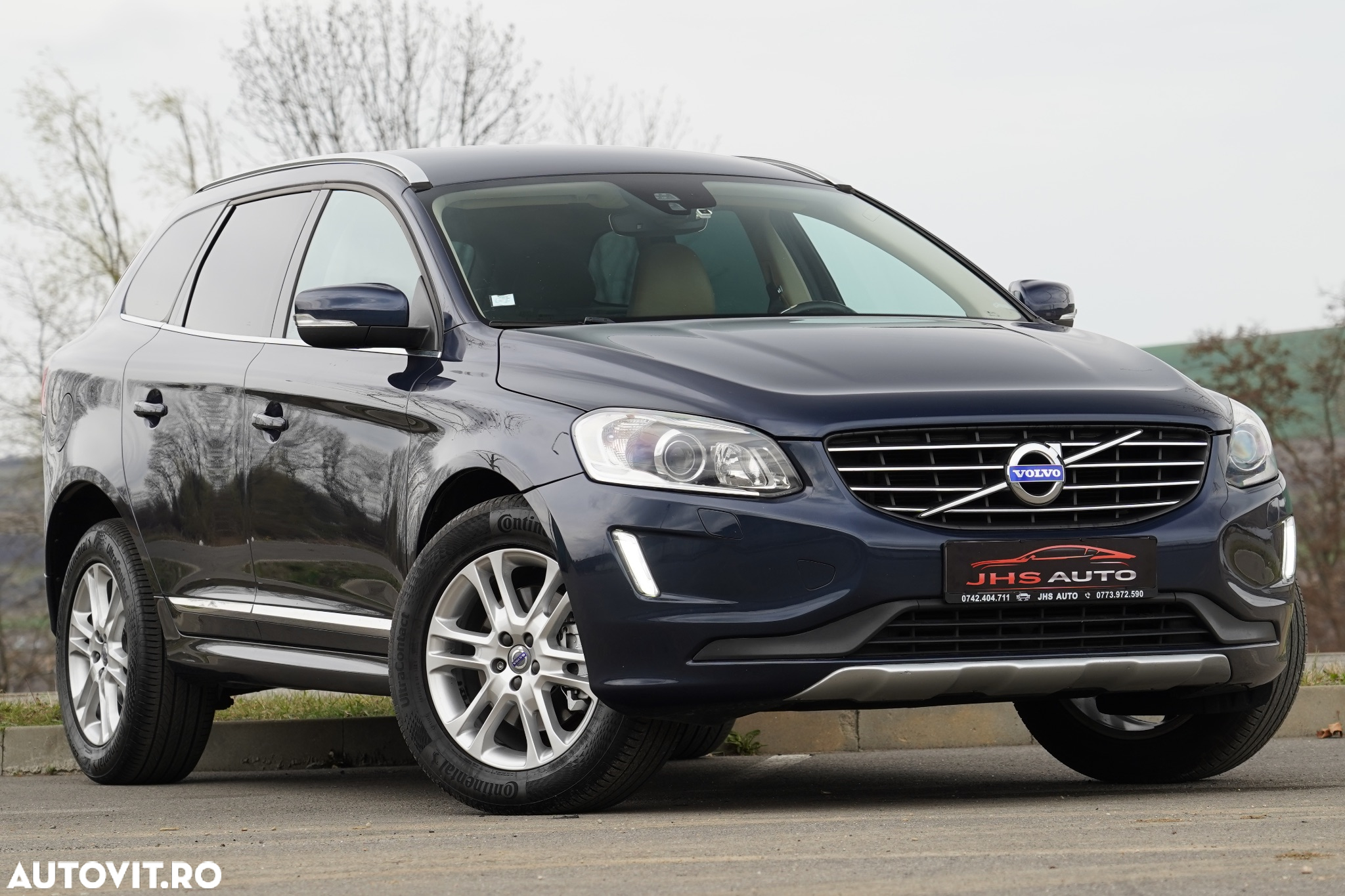 Volvo XC 60 D4 AWD Geartronic Summum - 3