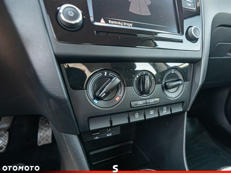 Skoda RAPID 1.0 TSI Ambition - 17
