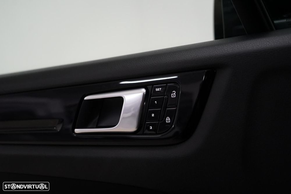 Porsche Cayenne E-Hybrid - 18