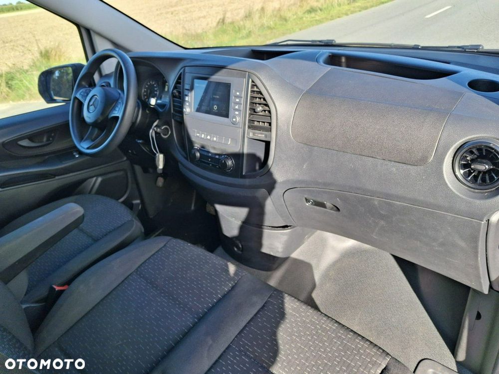 Mercedes-Benz Vito - 28