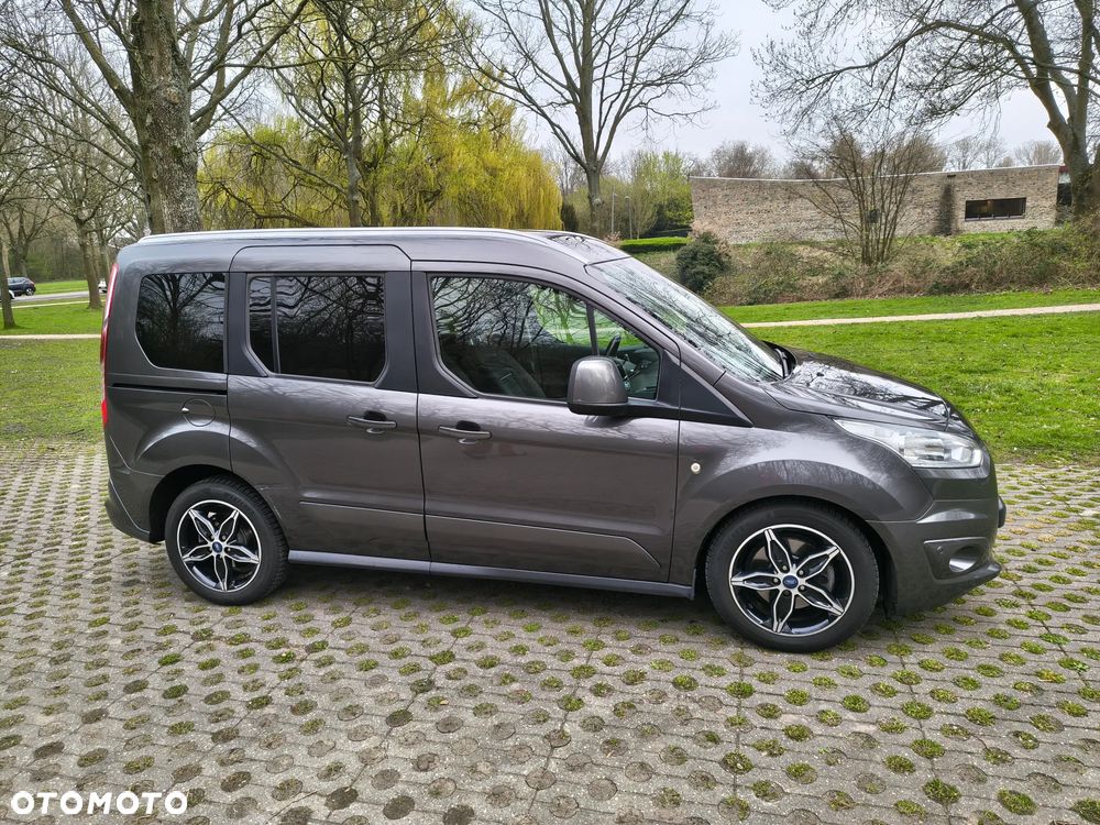 Ford Tourneo Connect - 18