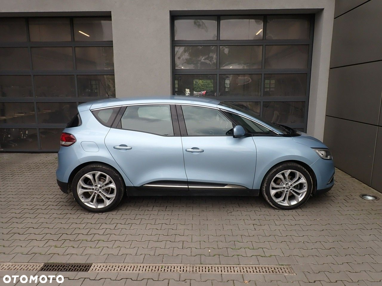 Renault Scenic - 6