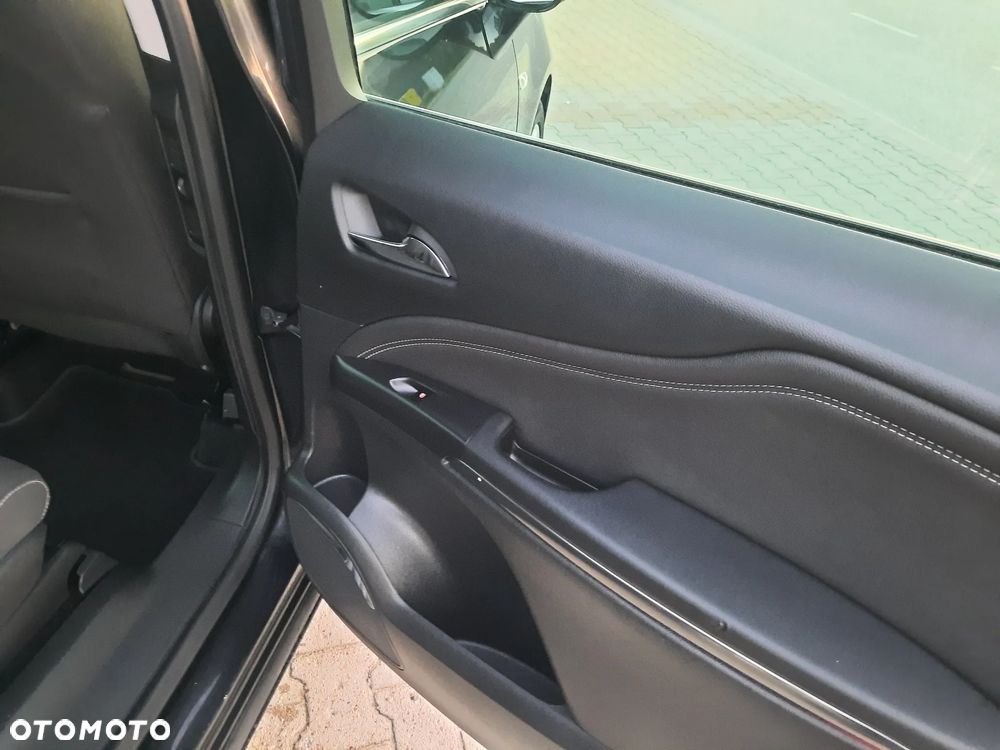 Opel Zafira Tourer 2.0 CDTI Sport - 17