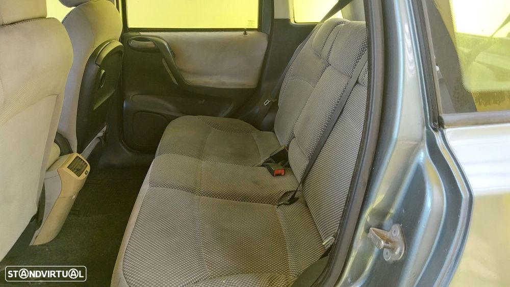 Fiat Stilo 1.4 16V Active - 12