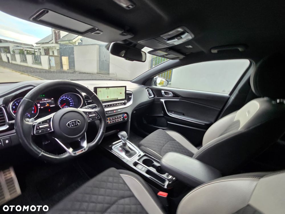 Kia ProCeed 1.4 T-GDI GT Line DCT - 15