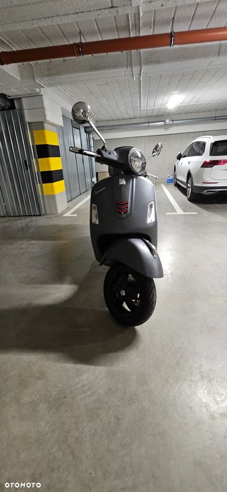 Vespa GTS - 5