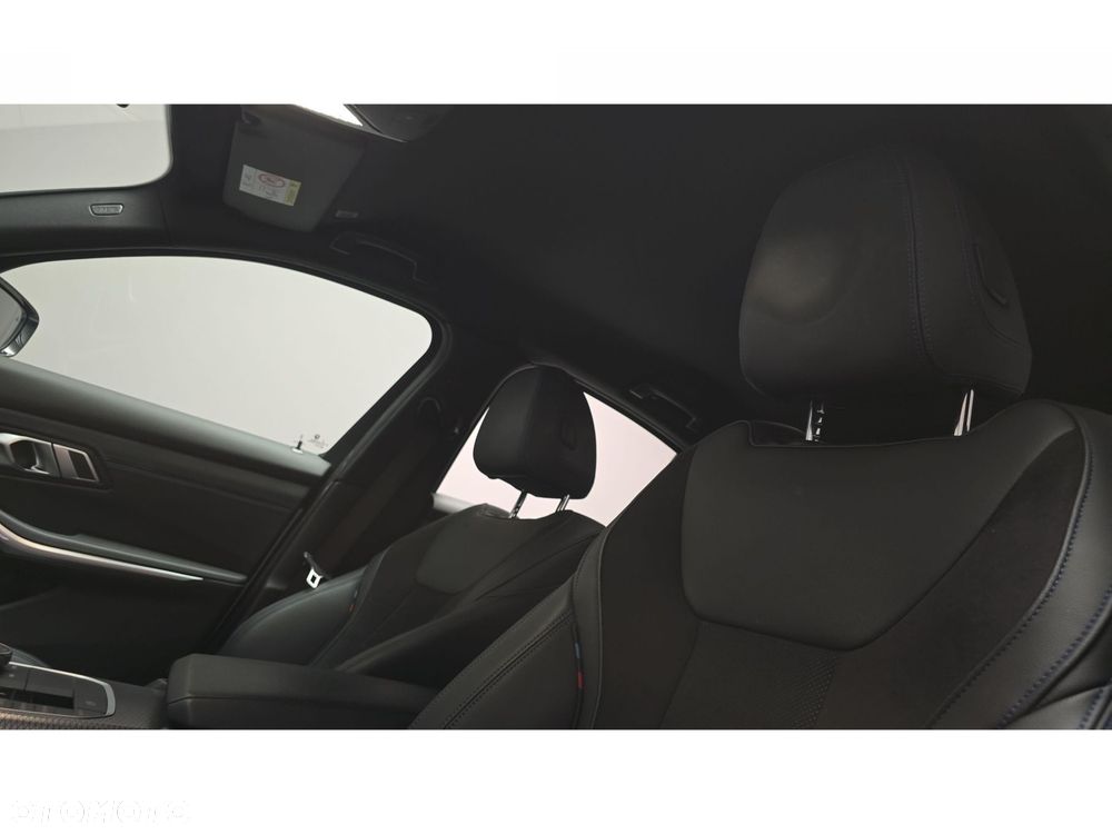 BMW Seria 3 320d xDrive mHEV M Sport - 18