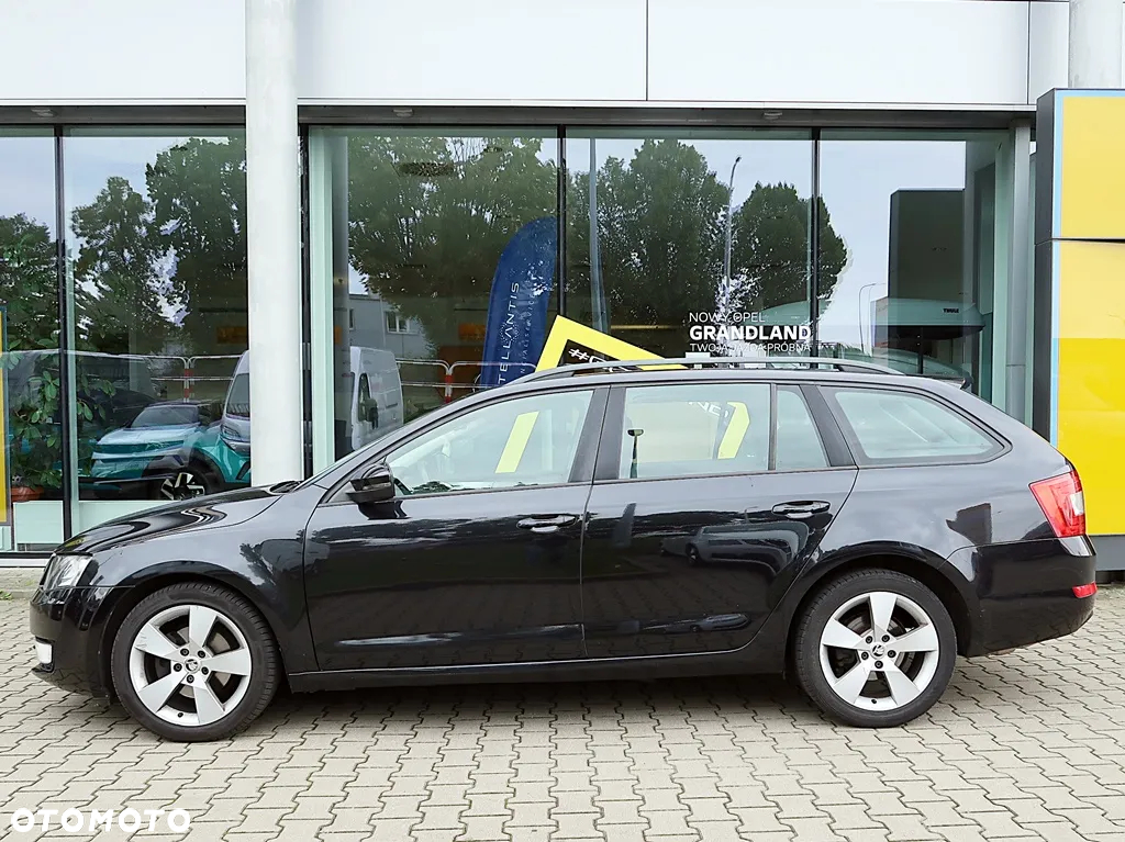 Skoda Octavia 1.6 TDI 4x4 Ambition - 2