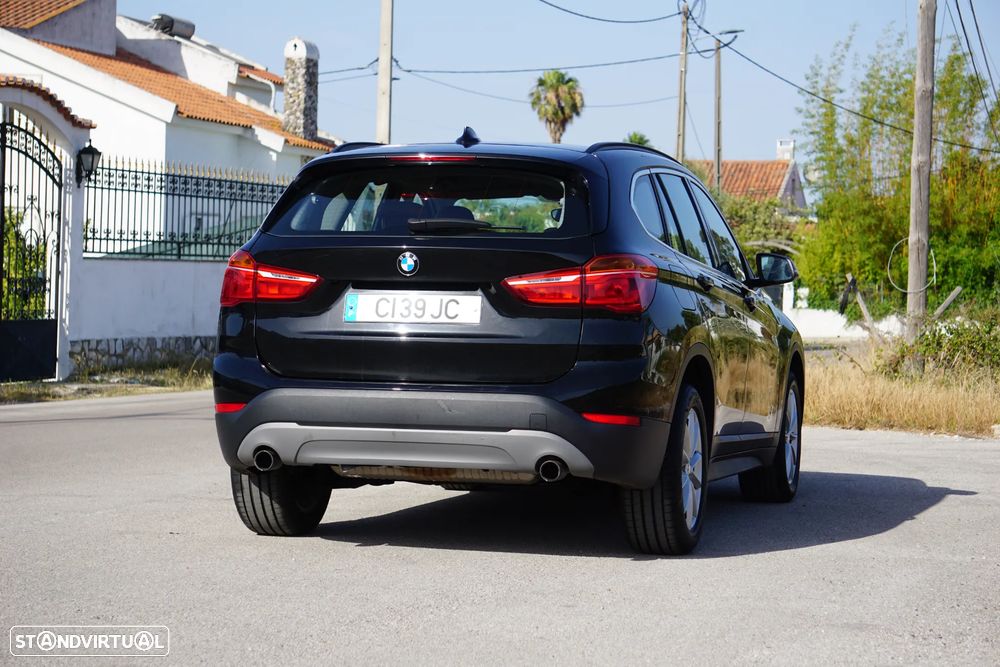 BMW X1 20 i sDrive - 5