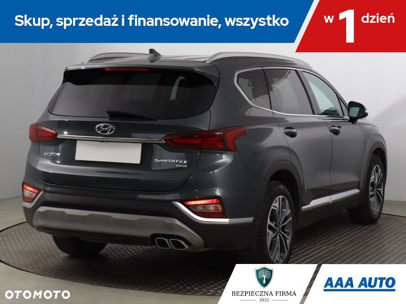 Hyundai Santa Fe - 7