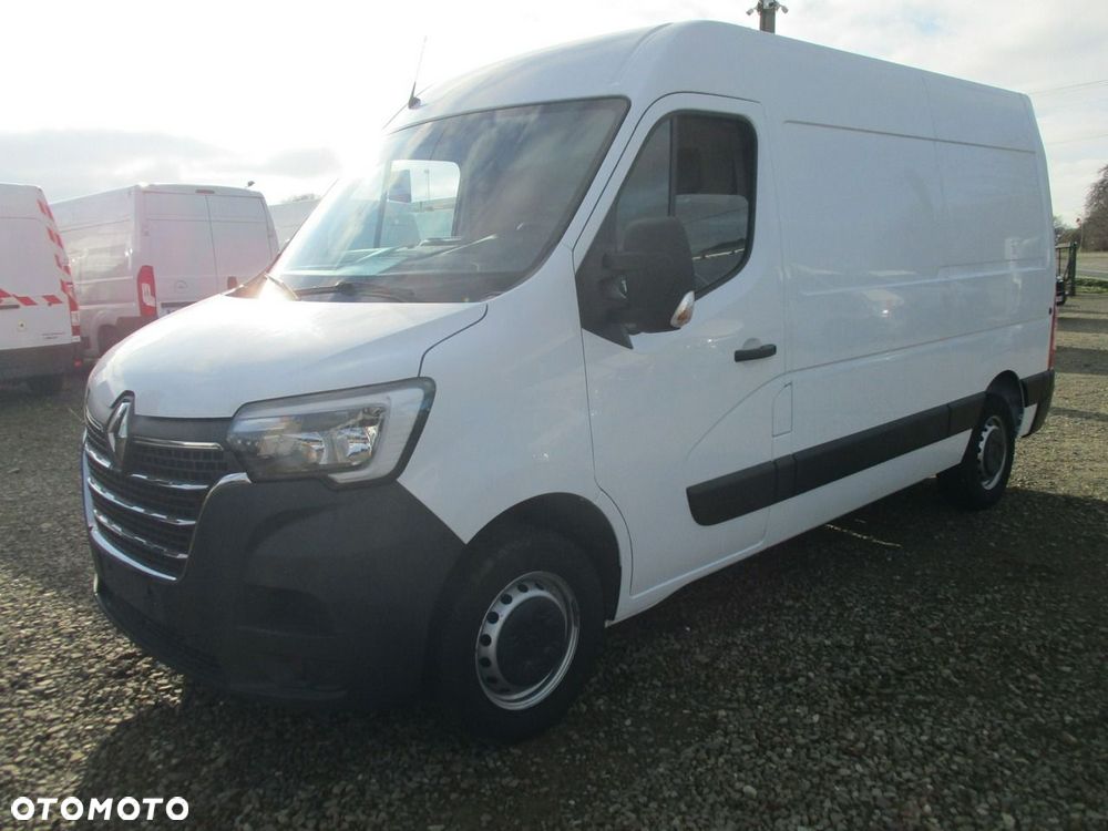 Renault Master - 1