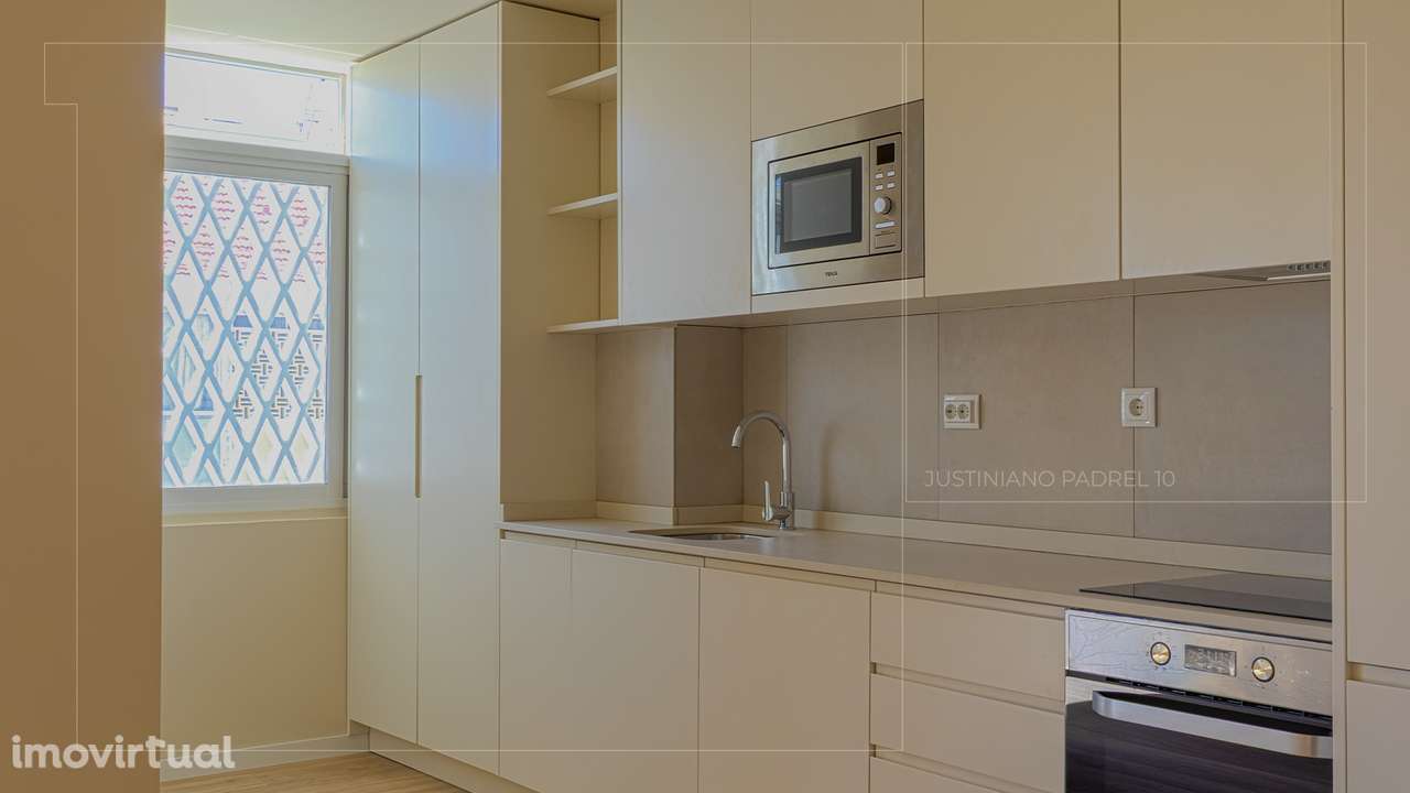 T2 RENOVADO C/ VISTA LATERAL RIO | PRÉDIO REQUALIFICADO C/ ELEVADOR - Grande imagem: 5/19