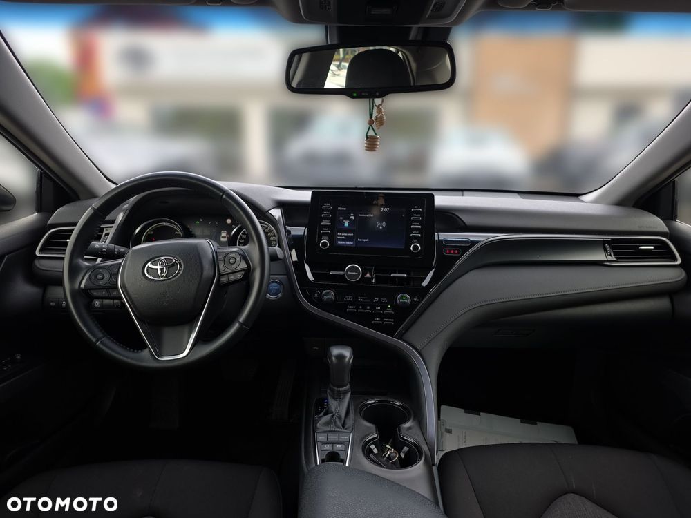 Toyota Camry 2.5 Hybrid Comfort CVT - 11