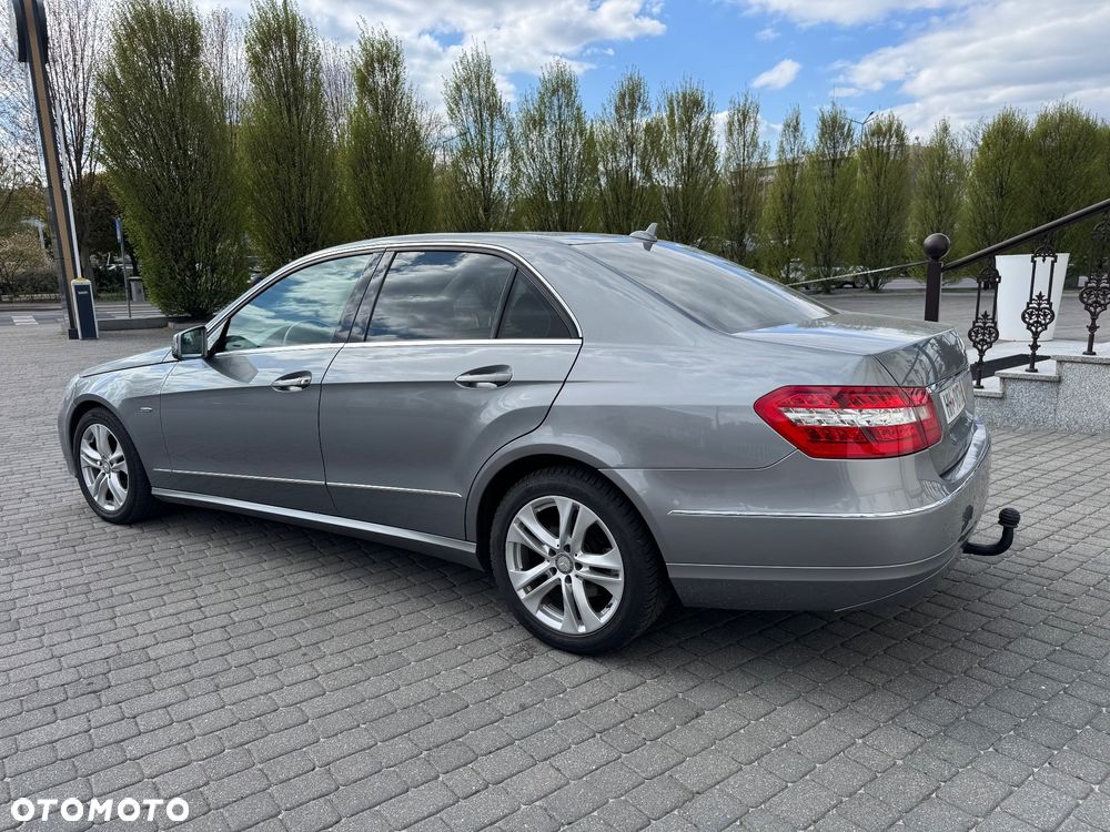 Mercedes-Benz Klasa E 220 CDI Automatik Avantgarde BusinessEDITION - 12