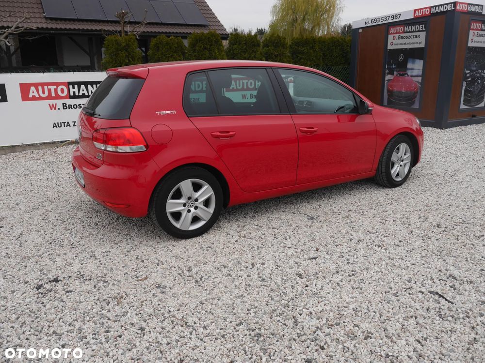 Volkswagen Golf 1.6 TDI DPF BlueMotion Technology Team - 13