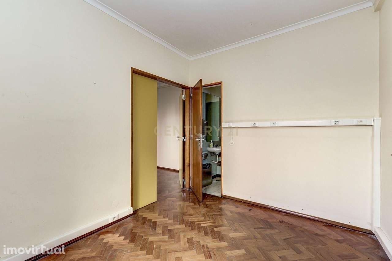 Espaço Comercial - Avenida 5 de Outubro, Lisboa - Grande imagem: 5/32