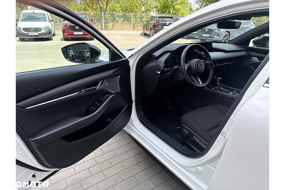 Mazda 3 - 6