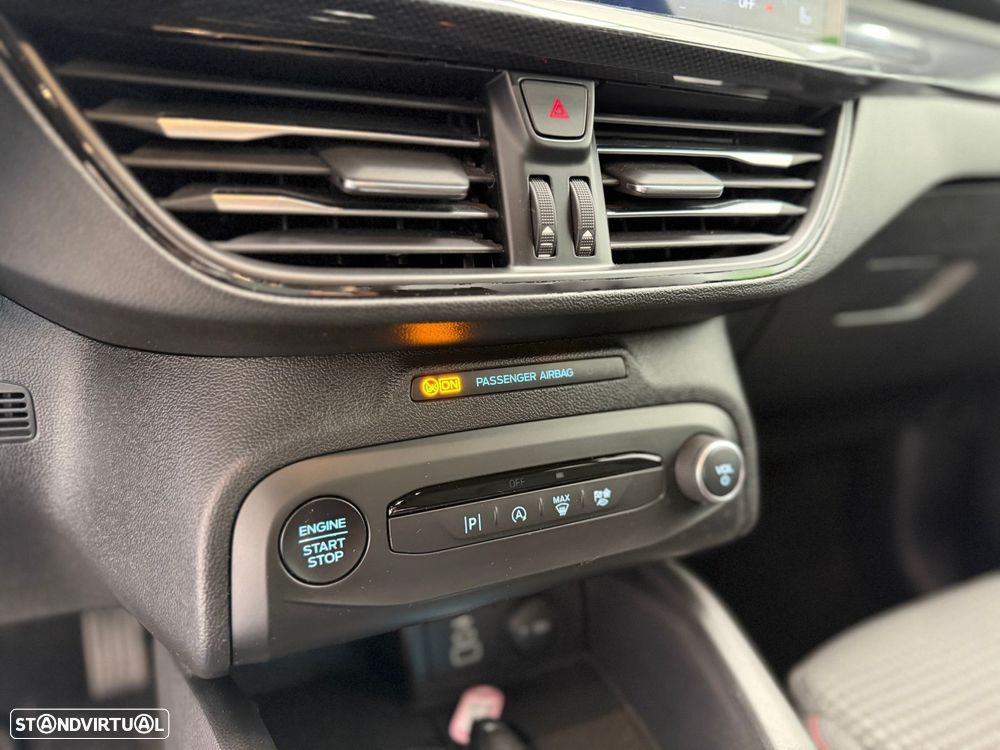 Ford Focus SW 1.0 EcoBoost Hybrid ST-LINE - 17