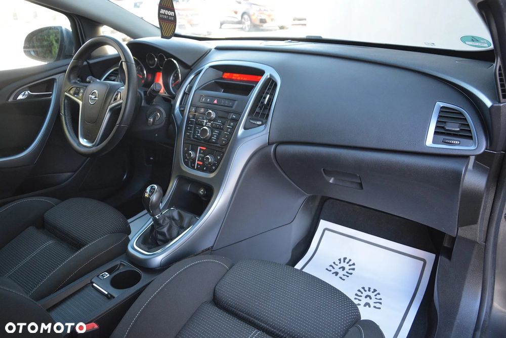 Opel Astra - 16