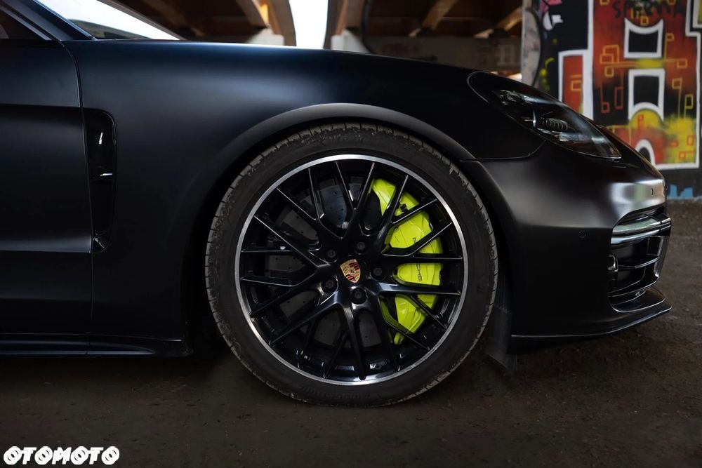 Porsche Panamera Turbo S E-Hybrid GPF - 13