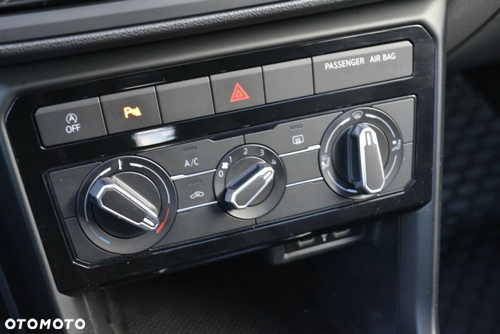 Volkswagen T-Cross 1.0 TSI Life - 34