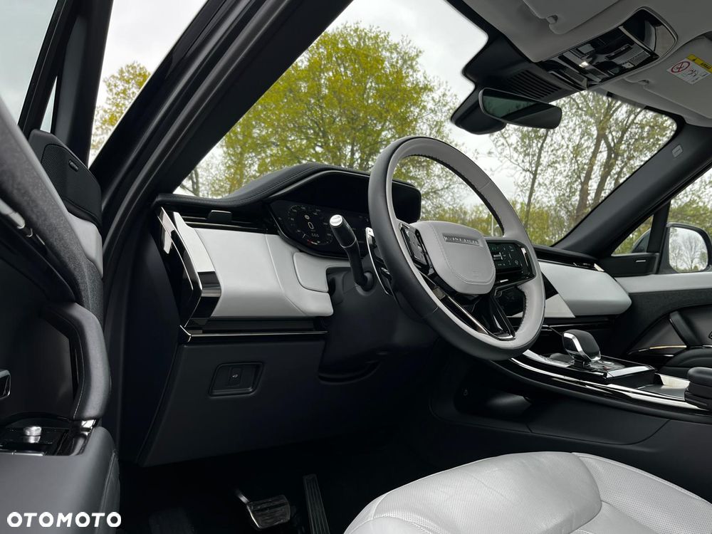 Land Rover Range Rover Sport S 3.0 D300 mHEV Dynamic SE - 17