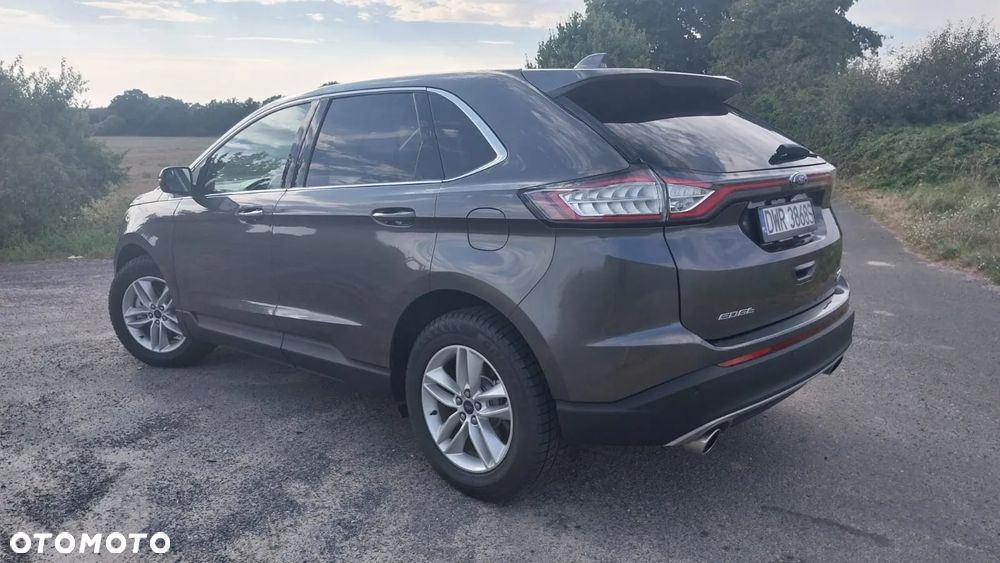 Ford Edge - 16