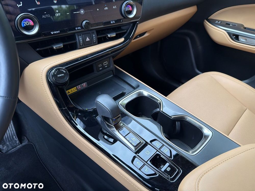 Lexus NX - 32