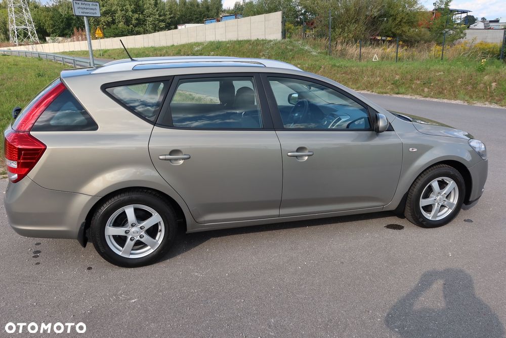 Kia Ceed Cee'd 1.4 L - 4