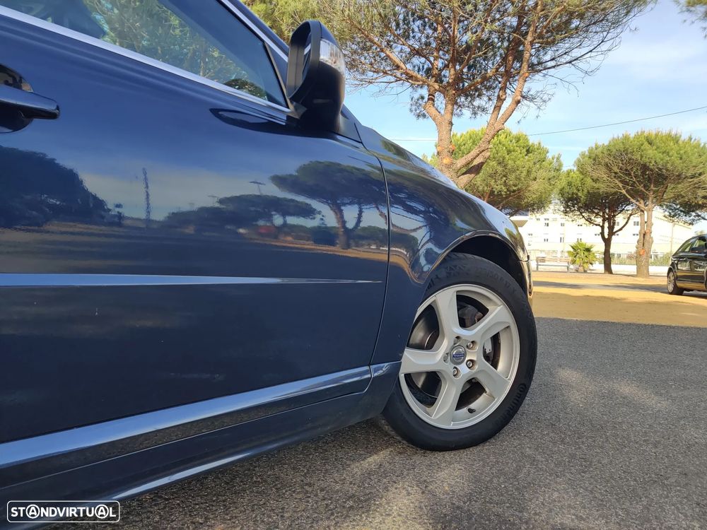 Volvo V70 2.0 D3 Momentum Start/Stop - 7