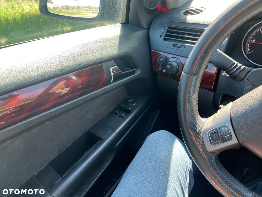 Opel Astra 1.7 CDTI Elegance - 12