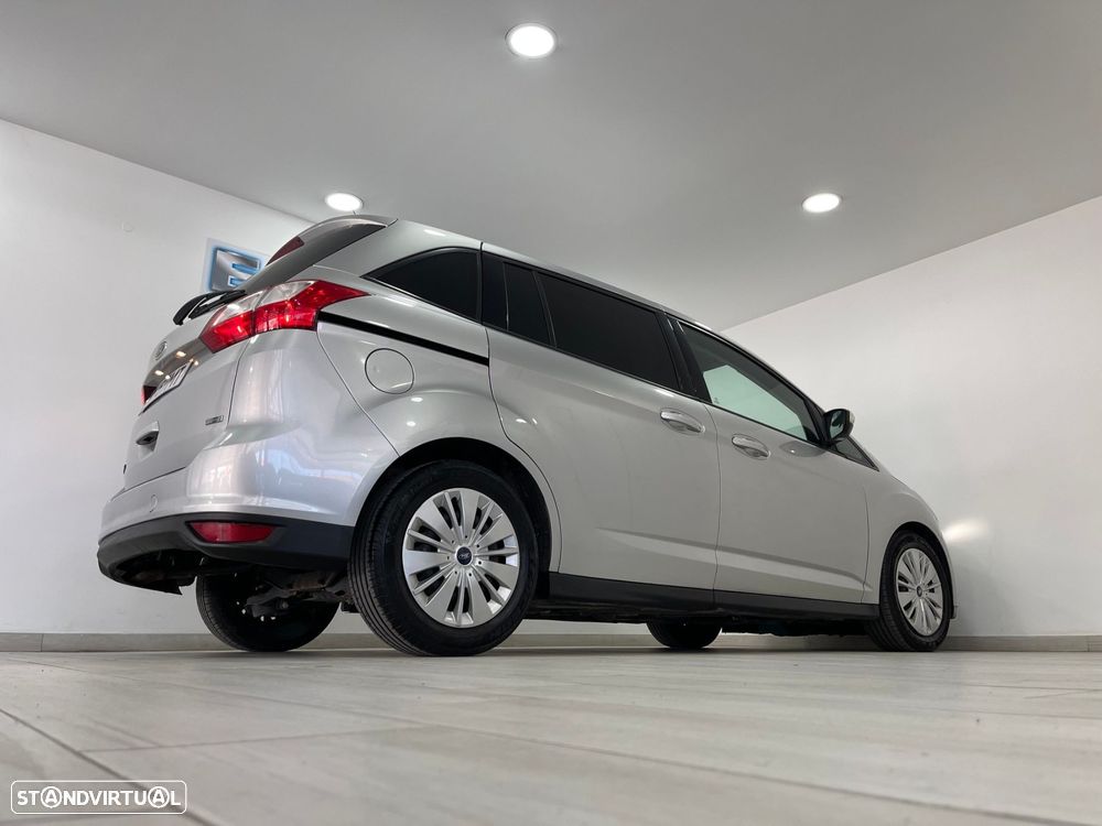 Ford Grand C-Max 1.0 EcoBoost S&S Ambiente - 16