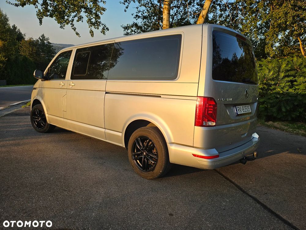 Volkswagen Caravelle 2.0 TDI L2 Highline 4Motion DSG - 24