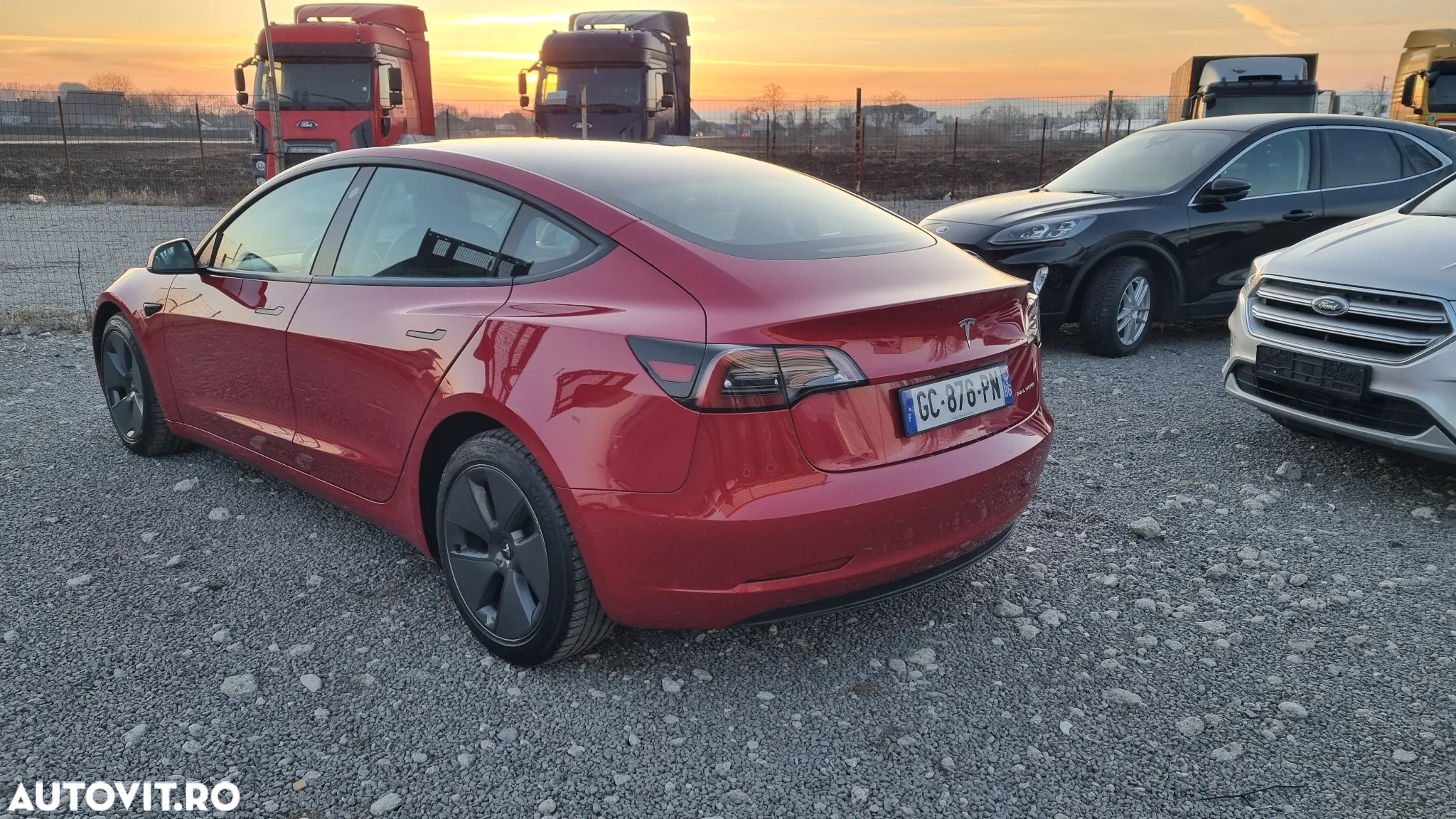 Tesla Model 3 Langstreckenbatterie Allradantrieb Dual Motor - 21