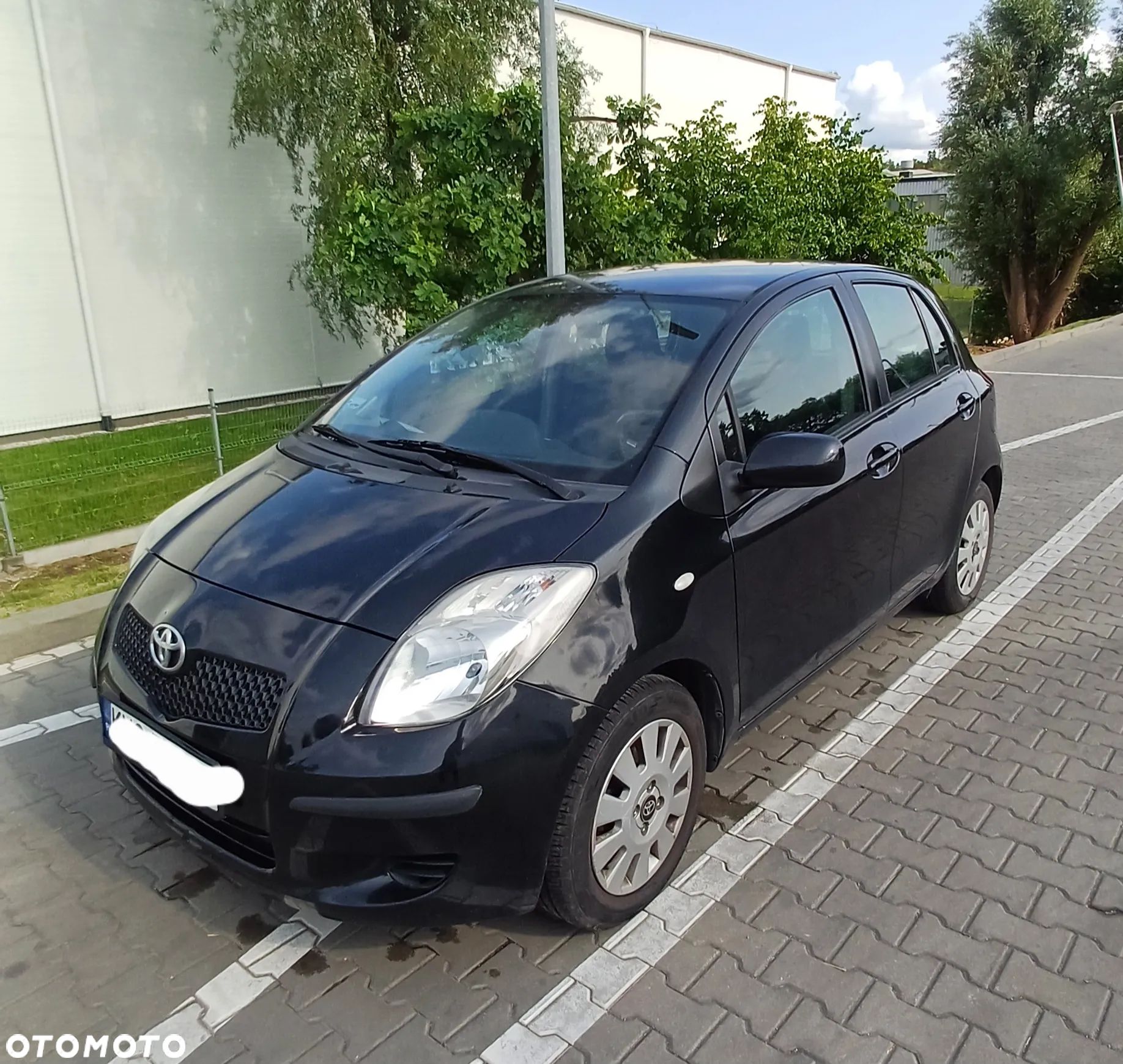 Toyota Yaris 1.3 Luna - 1