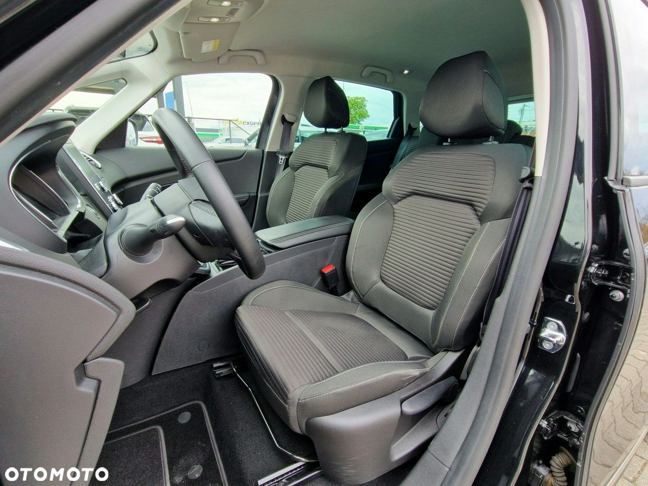 Renault Scenic - 19