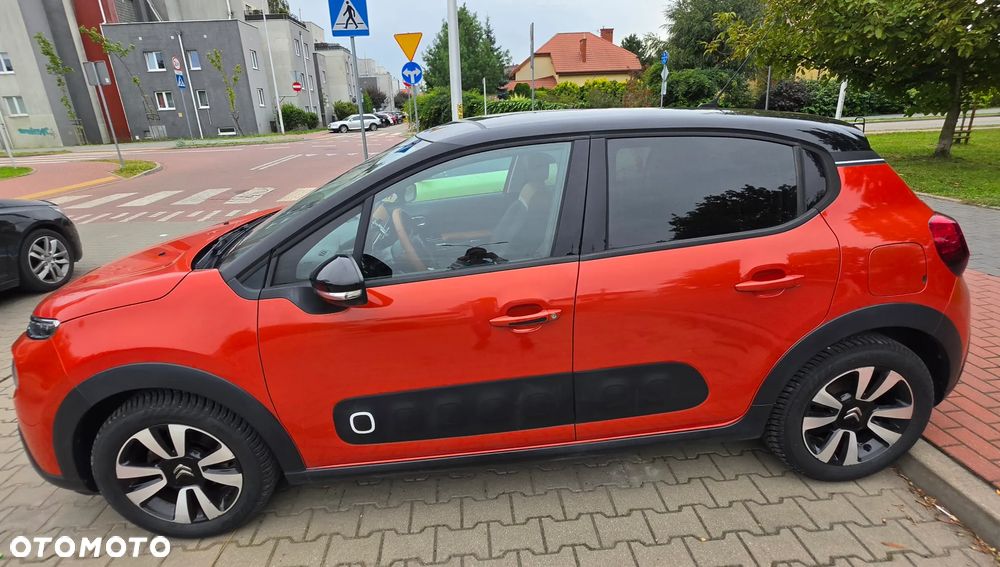 Citroën C3 1.2 PureTech Shine - 2