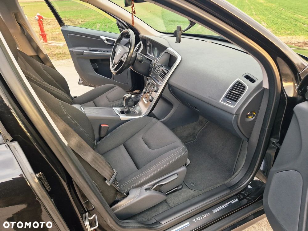 Volvo XC 60 D3 Kinetic - 12