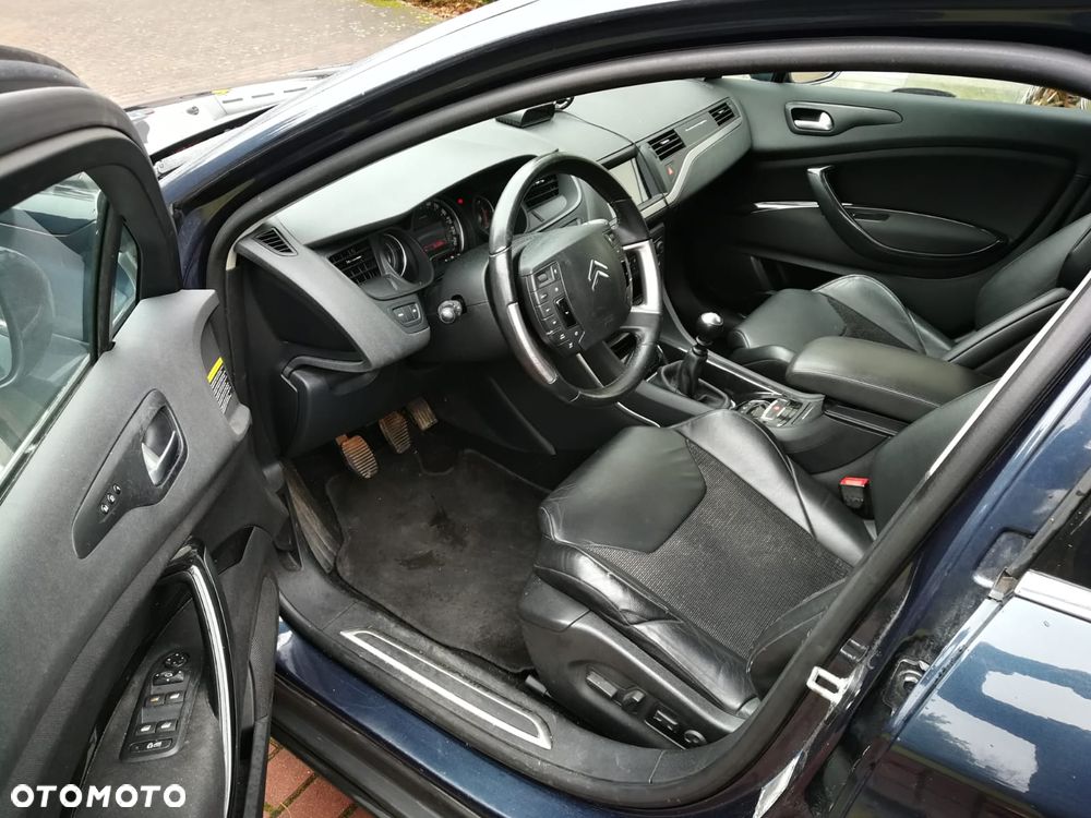 Citroën C5 HDi 135 Exclusive - 13