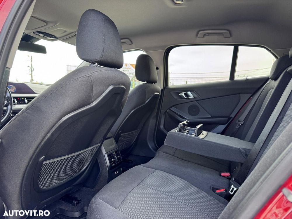 BMW Seria 1 - 30